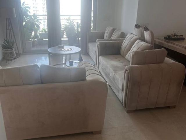 Rental | 3 BHK 2375 Sq.Ft. Apartment in Chintels Serenity