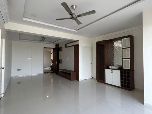 Rental | 3 BHK + 2300 Sq.Ft. Apartment in Kondapur