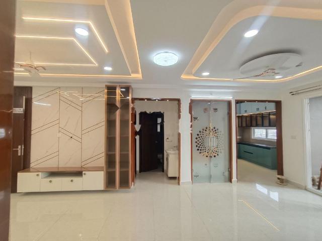 Rental | 3 BHK 2313 Sq.Ft. Apartment in NSL East County