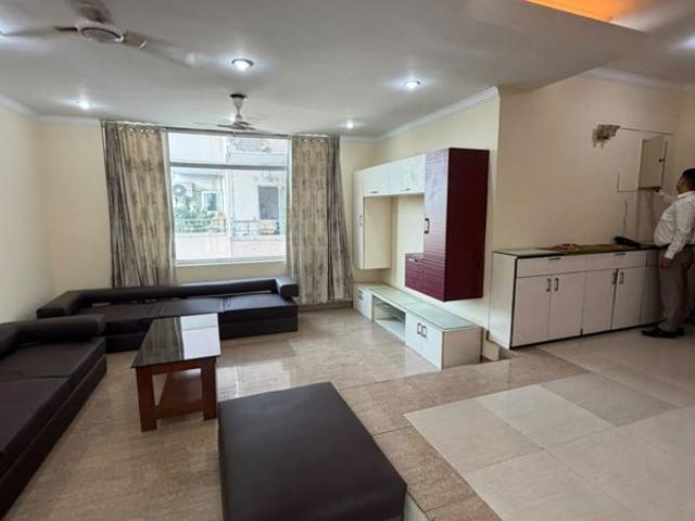 Rental | 3 BHK + 2311 Sq.Ft. Apartment in Raheja Atlantis II