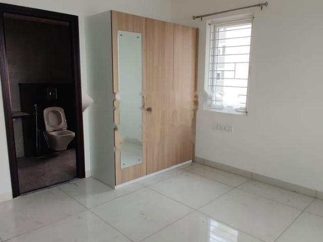 Rental | 3 BHK 2325 Sq.Ft. Apartment in Aparna Sarovar Zicon