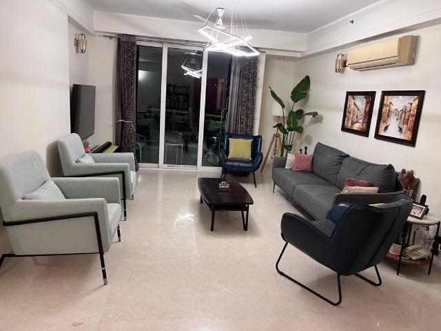 Rental | 3 BHK + 2329 Sq.Ft. Apartment in DLF Park Place