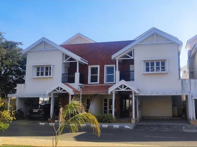Rental | 3 BHK 2400 Sq.Ft. Villa in Prestige Augusta Golf Village