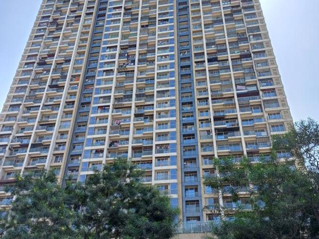 Rental | 3 BHK 2400 Sq.Ft. Apartment in Bhagwati Elgenza
