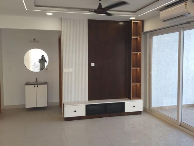 Rental | 3 BHK + 2410 Sq.Ft. Apartment in INDIS Viva City