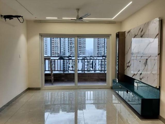 Rental | 3 BHK 2419 Sq.Ft. Apartment in Hallmark Skyrena