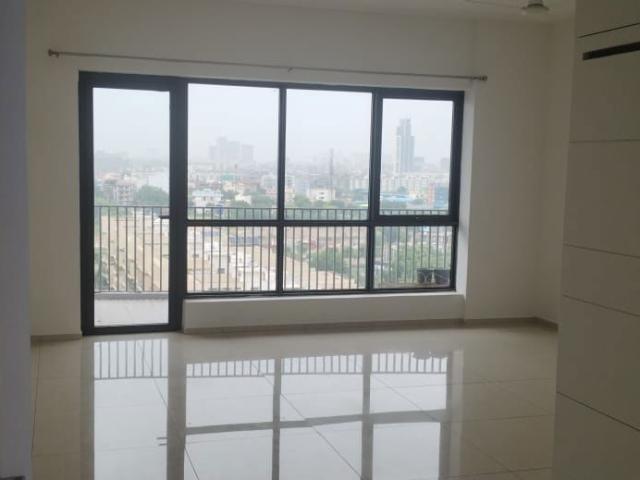 Rental | 3 BHK + 2427 Sq.Ft. Apartment in Ireo The Grand Arch