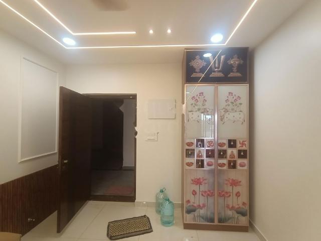 Rental | 3 BHK 2438 Sq.Ft. Apartment in Praneeth Pranav Jaitra