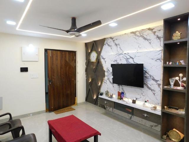 Rental | 3 BHK 2560 Sq.Ft. Apartment in Hallmark Sunnyside