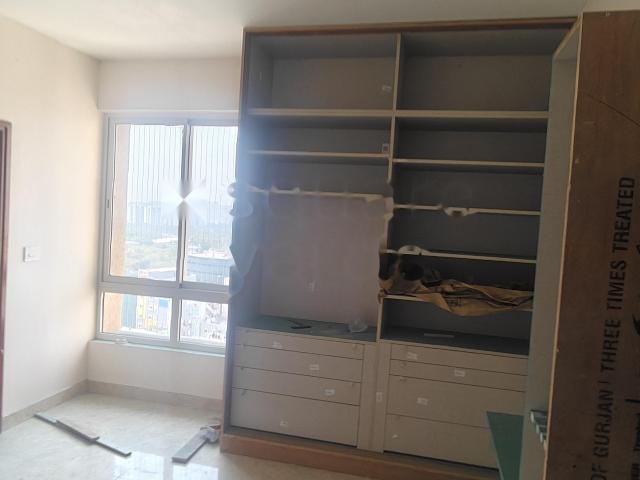 Rental | 3 BHK 2500 Sq.Ft. Apartment in Aurobindo Kohinoor