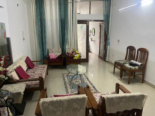 Rental | 3 BHK + 2500 Sq.Ft. Independent House in Sector 32