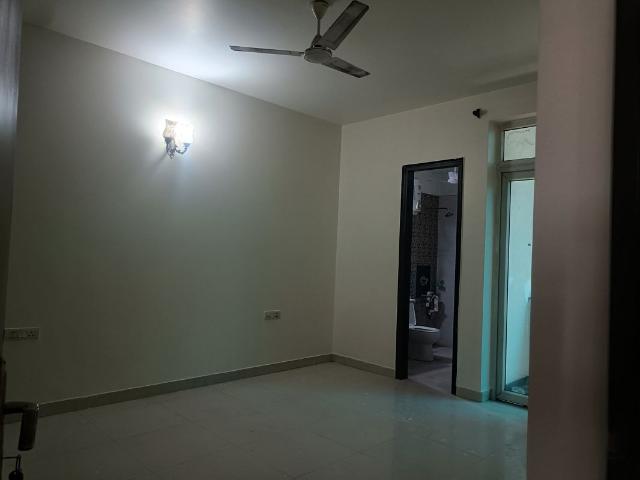 Rental | 3 BHK + 250 Sq.Mt. Villa in Sector 46