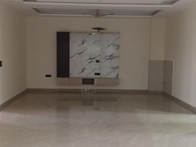 Rental | 3 BHK + 250 Sq.Mt. Villa in Sector 50