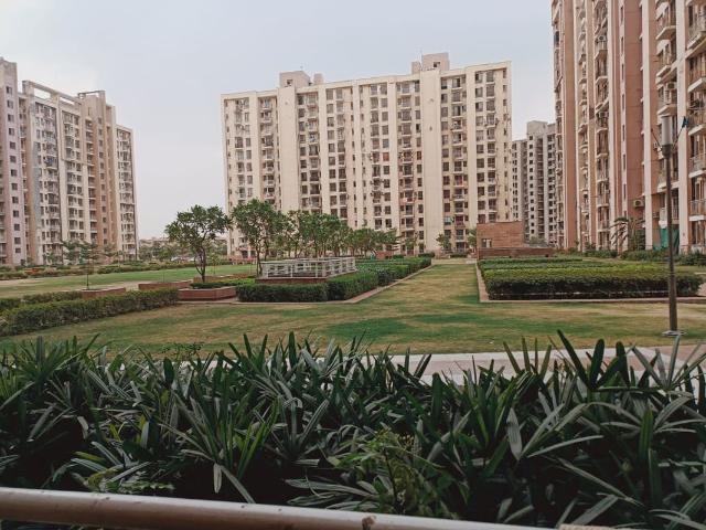 Rental | 3 BHK + 2534 Sq.Ft. Apartment in Unitech Harmony