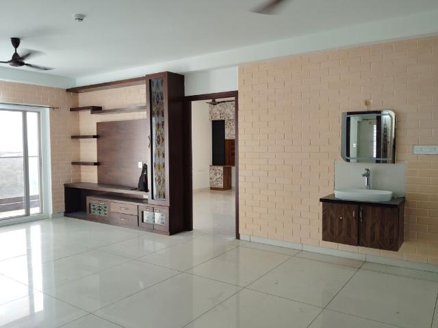 Rental | 3 BHK + 2660 Sq.Ft. Apartment in Aparna Luxor Park
