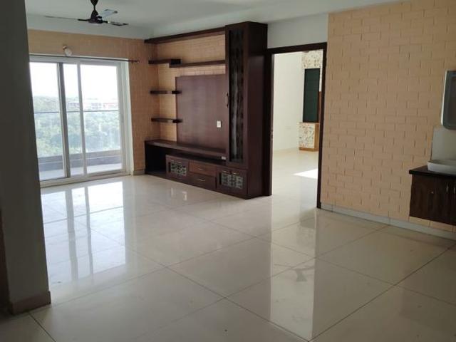Rental | 3 BHK + 2660 Sq.Ft. Apartment in Aparna Luxor Park