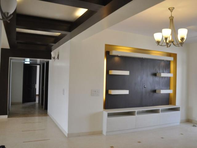 Rental | 3 BHK 2620 Sq.Ft. Apartment in Vipul Belmonte