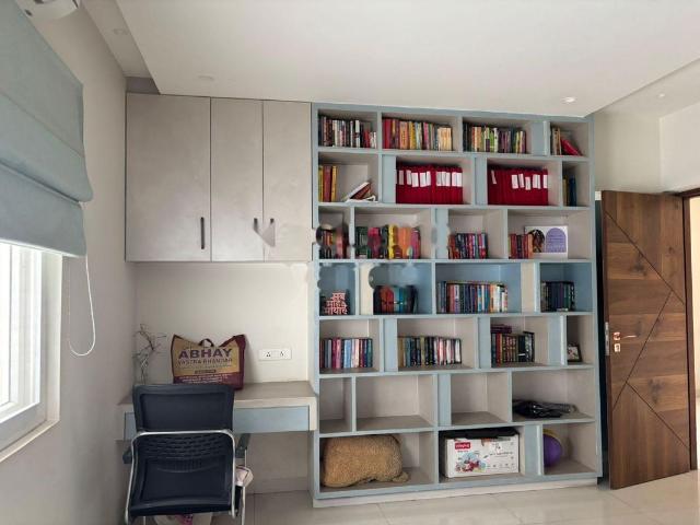 Rental | 3 BHK 2625 Sq.Ft. Apartment in EIPL The Tamarind
