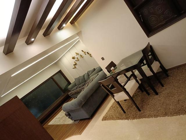 Rental | 3 BHK 2780 Sq.Ft. Apartment in Bestech 92 Market Place