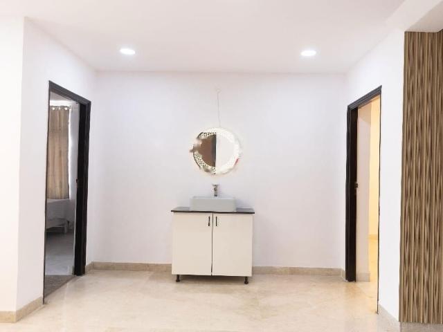 Rental | 3 BHK 2700 Sq.Ft. Apartment in Aditya Empress Towers