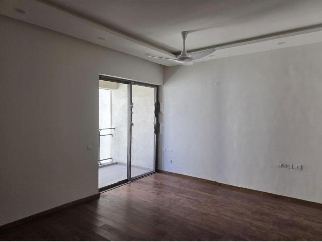Rental | 3 BHK 2800 Sq.Ft. Apartment in Century Ethos