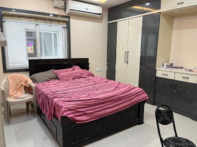 Rental | 3 BHK 2938 Sq.Ft. Apartment in Greenmark Galaxy