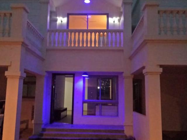 Rental | 3 BHK + 3000 Sq.Ft. Villa in House of Hiranandani Devanahalli