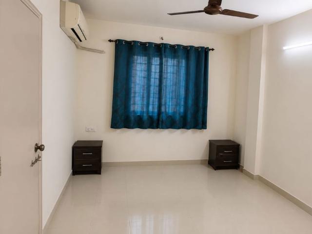 Rental | 3 BHK 3000 Sq.Ft. Apartment in Chandan Garden