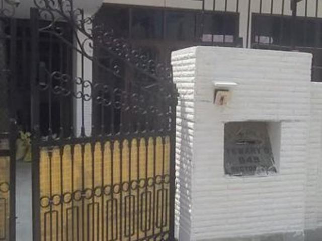Rental | 3 BHK + 300 Sq.Ft. Independent House in Sector 37