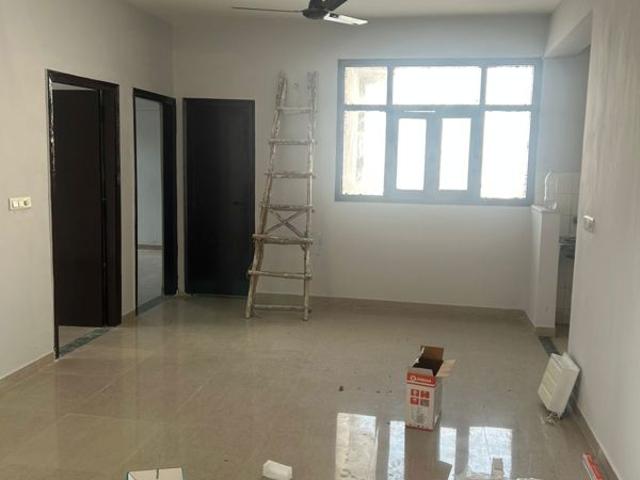 Rental | 3 BHK 300 Sq.Yd. Apartment in Puri Vip Floors