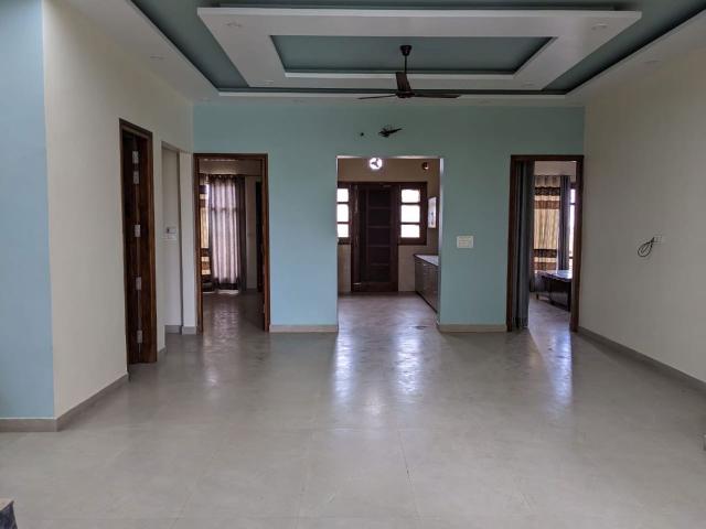 Rental | 3 BHK 300 Sq.Yd. Independent House in Omaxe New Chandigarh