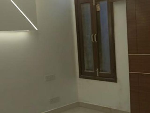 Rental | 3 BHK + 300 Sq.Yd. Independent House in Defence Colony