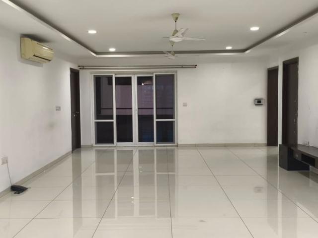 Rental | 3 BHK + 3300 Sq.Ft. Apartment in Jayabheri Orange County