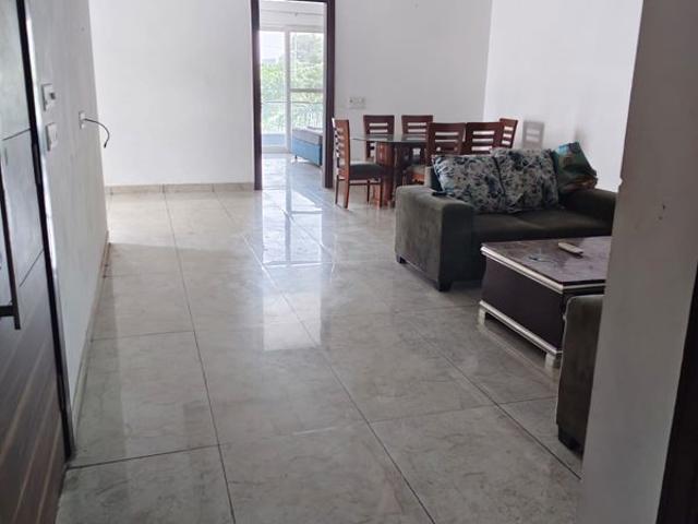 Rental | 3 BHK + 350 Sq.Mt. Independent House in RWA Apartments Sector 40
