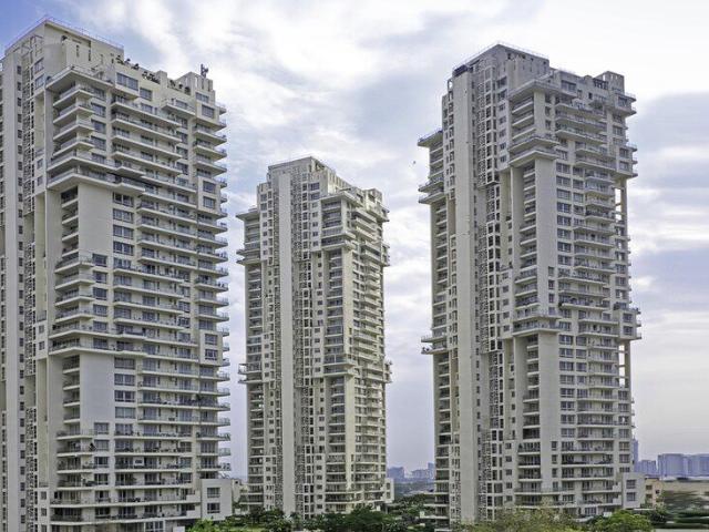 Rental | 3 BHK 3800 Sq.Ft. Apartment in Pioneer Araya