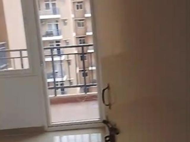 Rental | 3 BHK + 645 Sq.Ft. Apartment in Landmark The Homes 81