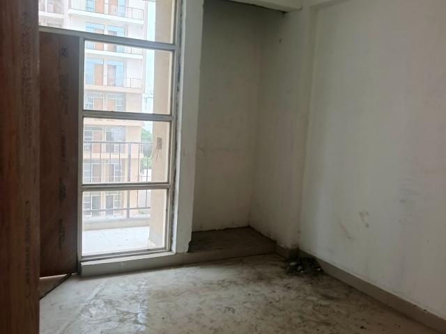 Rental | 3 BHK 645 Sq.Ft. Apartment in S3 Green Avenue