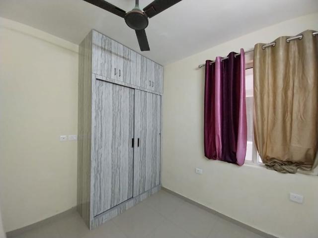 Rental | 3 BHK + 710 Sq.Ft. Apartment in Pyramid Altia