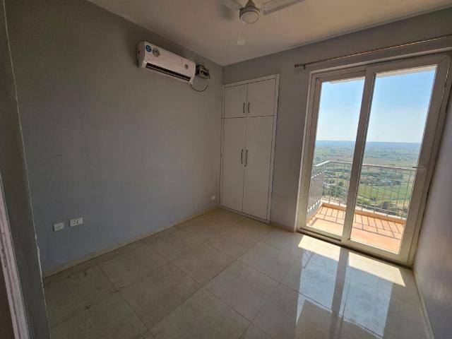 Rental | 3 BHK 720 Sq.Ft. Apartment in Pyramid Infinity