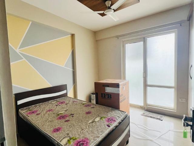 Rental | 3 BHK 745 Sq.Ft. Apartment in ROF Aalayas