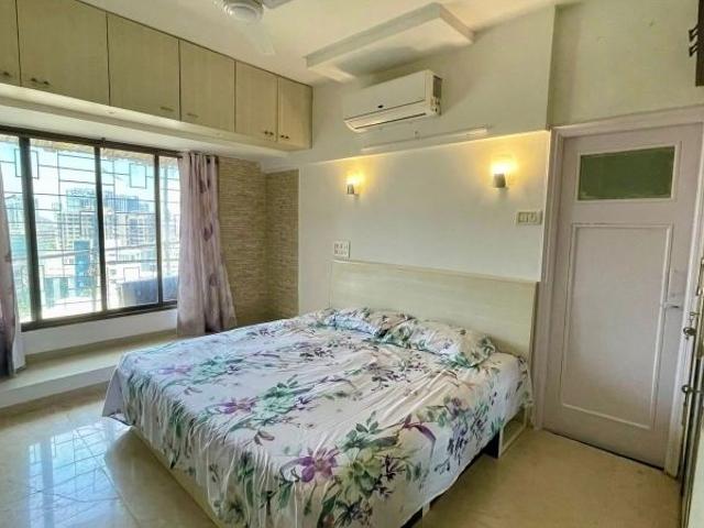 Rental | 3 BHK 750 Sq.Ft. Apartment in Dheeraj Gaurav Heights
