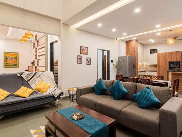 Rental | 3 BHK 750 Sq.Ft. Apartment in Prabhadevi