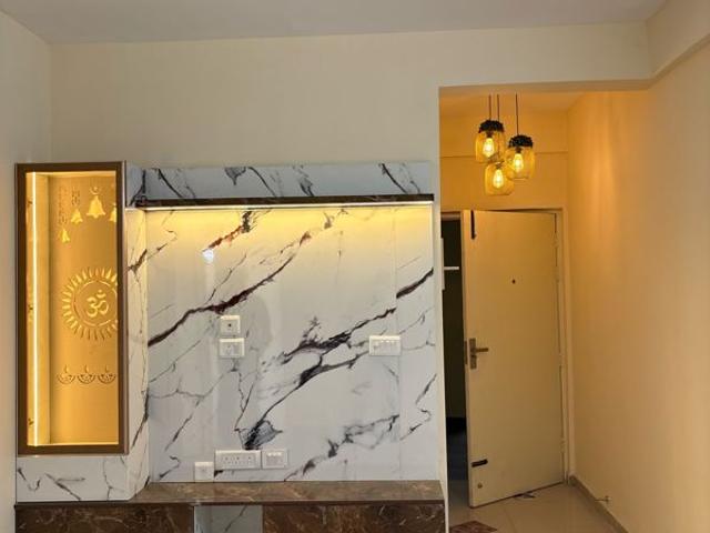 Rental | 3 BHK 800 Sq.Ft. Apartment in Pyramid Altia