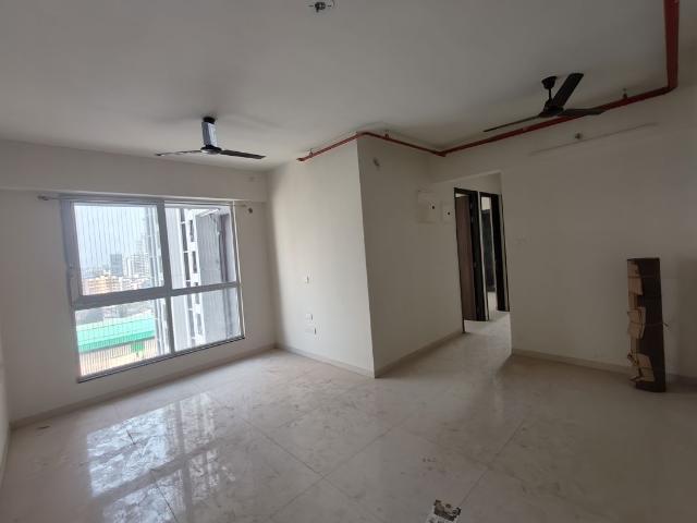 Rental | 3 BHK 800 Sq.Ft. Apartment in Sheth Zuri