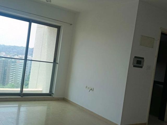 Rental | 3 BHK + 851 Sq.Ft. Apartment in Kalpataru Aura