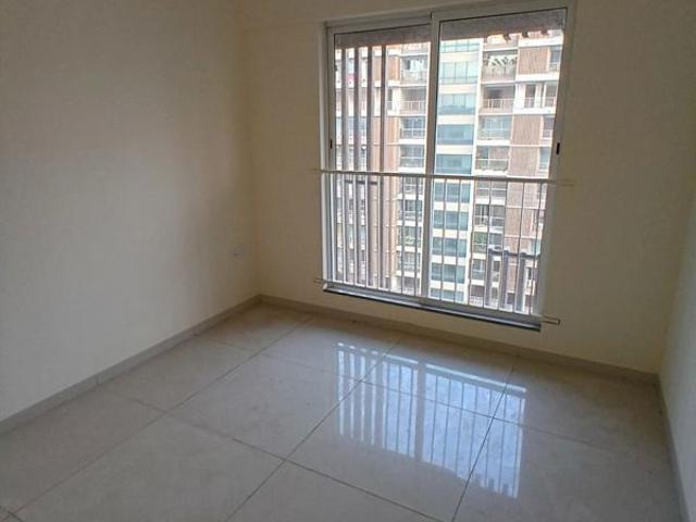 Rental | 3 BHK 860 Sq.Ft. Apartment in Godrej Nest Kandivali