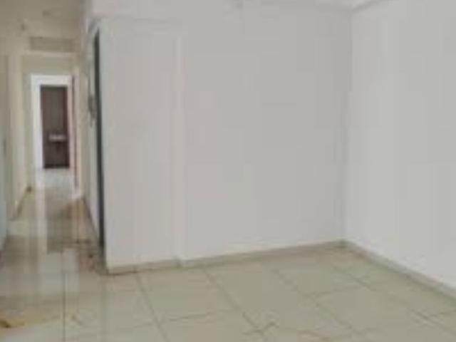 Rental | 3 BHK 908 Sq.Ft. Apartment in Godrej Emerald