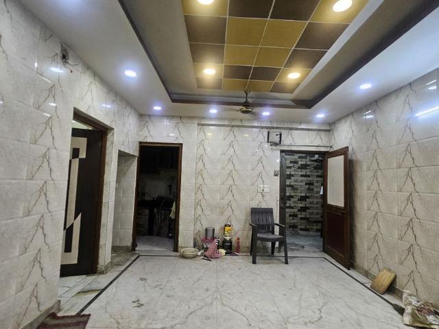 Rental | 3 BHK + 900 Sq.Ft. Apartment in Dilshad Garden