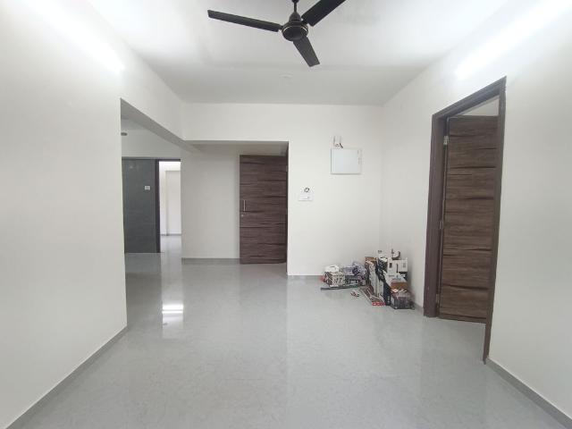Rental | 3 BHK + 925 Sq.Ft. Apartment in Empire Eternity