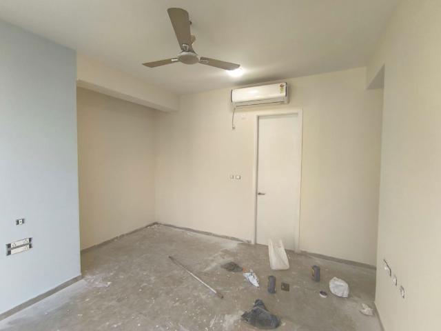 Rental | 3 BHK 950 Sq.Ft. Apartment in Tata Serein